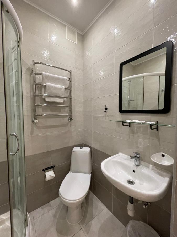 Gusarskiy Hotel And Apartment Κίεβο Εξωτερικό φωτογραφία