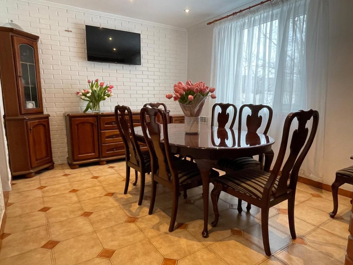 Gusarskiy Hotel And Apartment Κίεβο Εξωτερικό φωτογραφία
